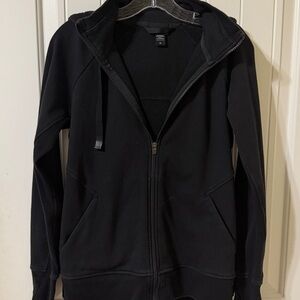 Athleta Triumph Hoodie Black Jacket, size M, callout On the Rt shoulder see pics